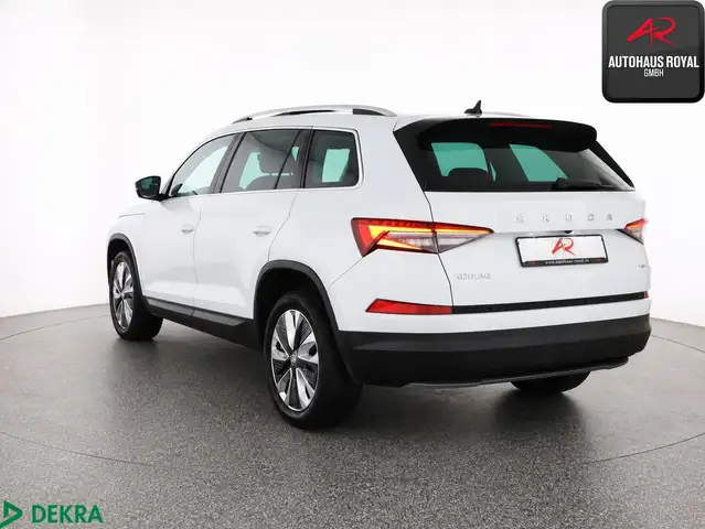 Skoda Kodiaq view 3