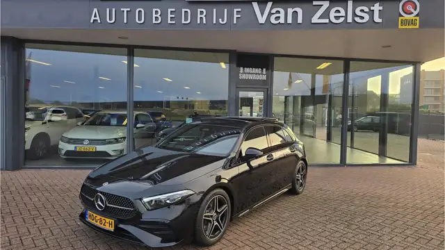 Mercedes-Benz A 220 4MATIC AMG Line 191 PK** Automaat ** PANORAMA ** H