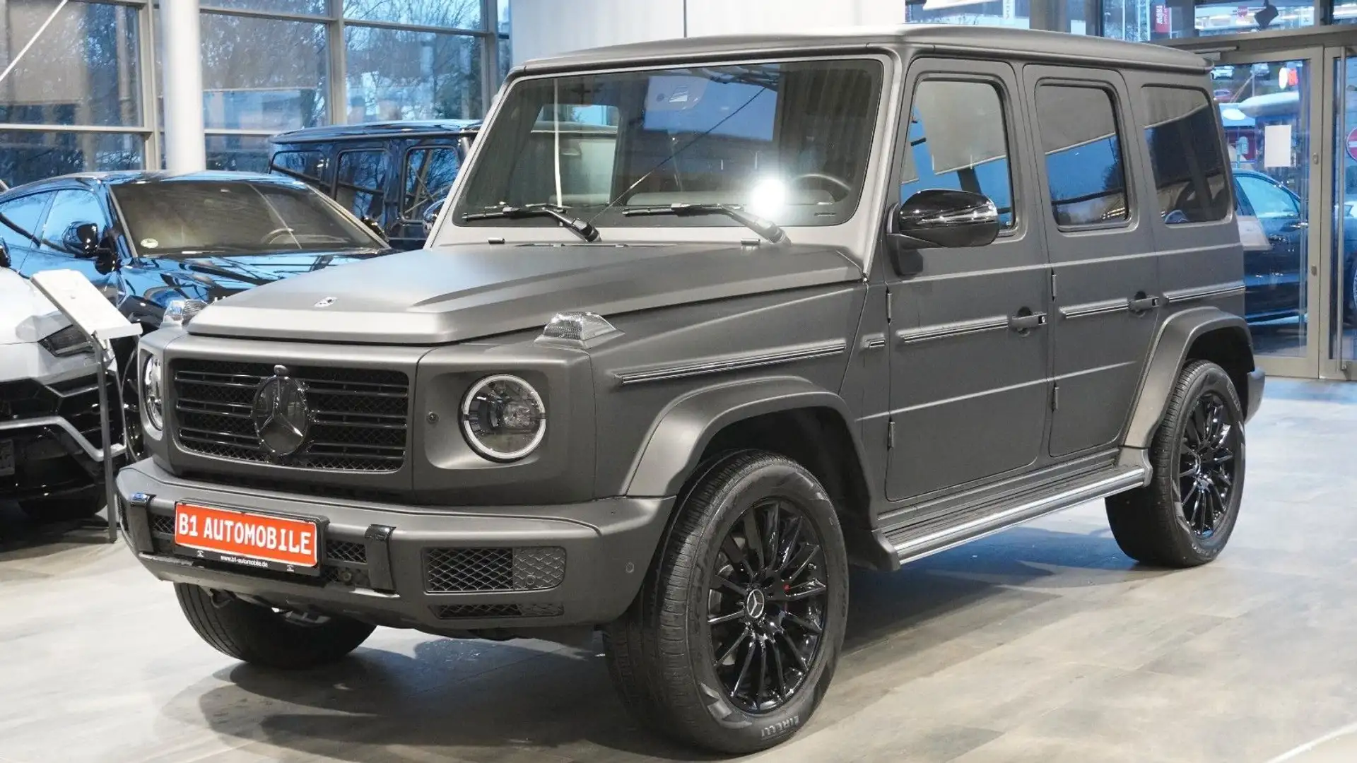 Mercedes-Benz G 400 *AMG*SUPERIOR*DESIGNO*STHZ*NIGHT*PANO Grau - 1