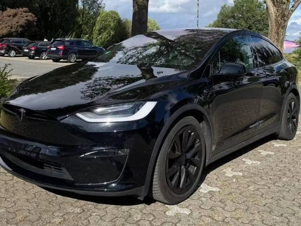 Tesla Model X