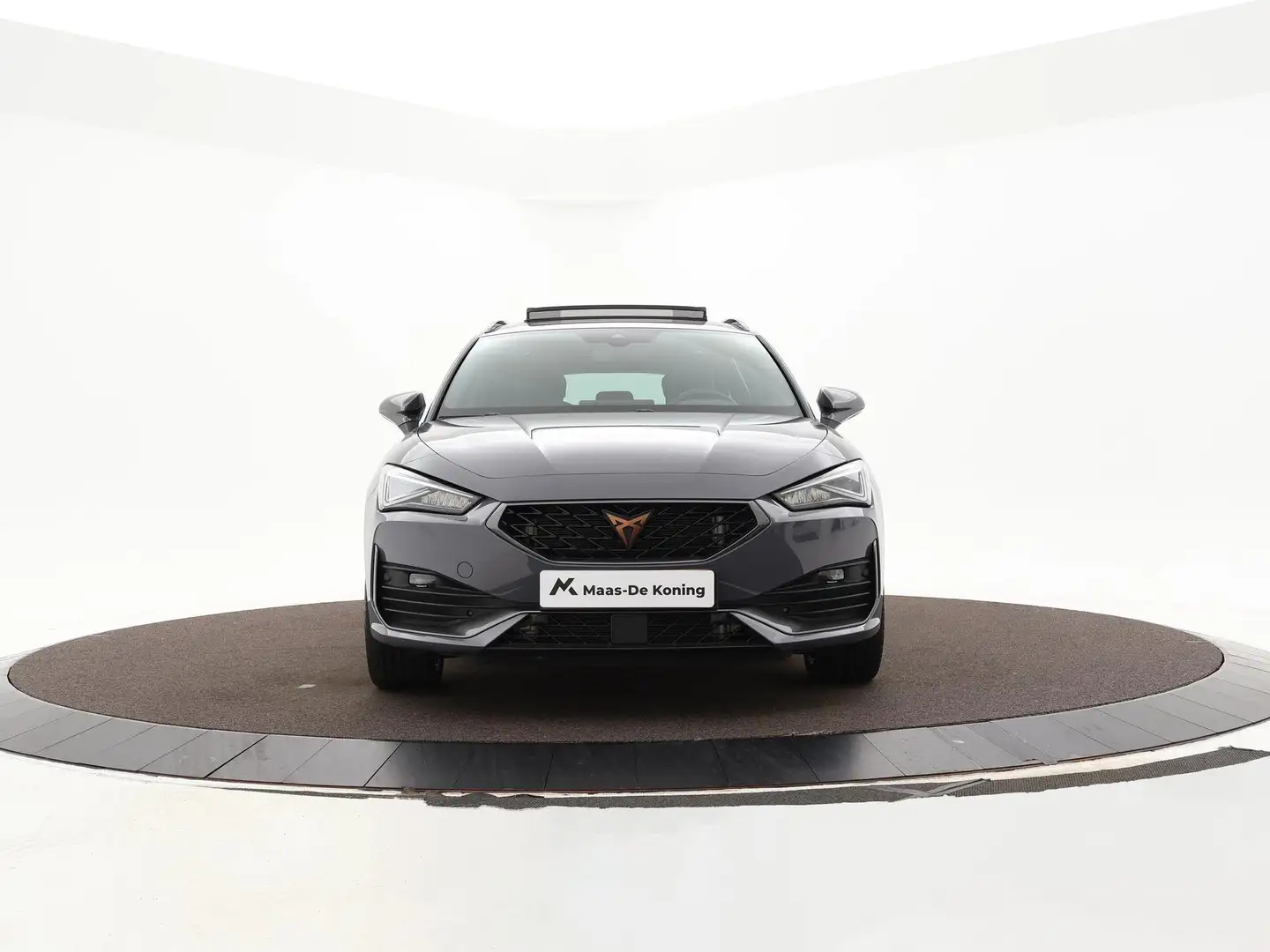 CUPRA Leon Sportstourer 1.5 eTsi 150pk DSG Business Edition P Gris - 2