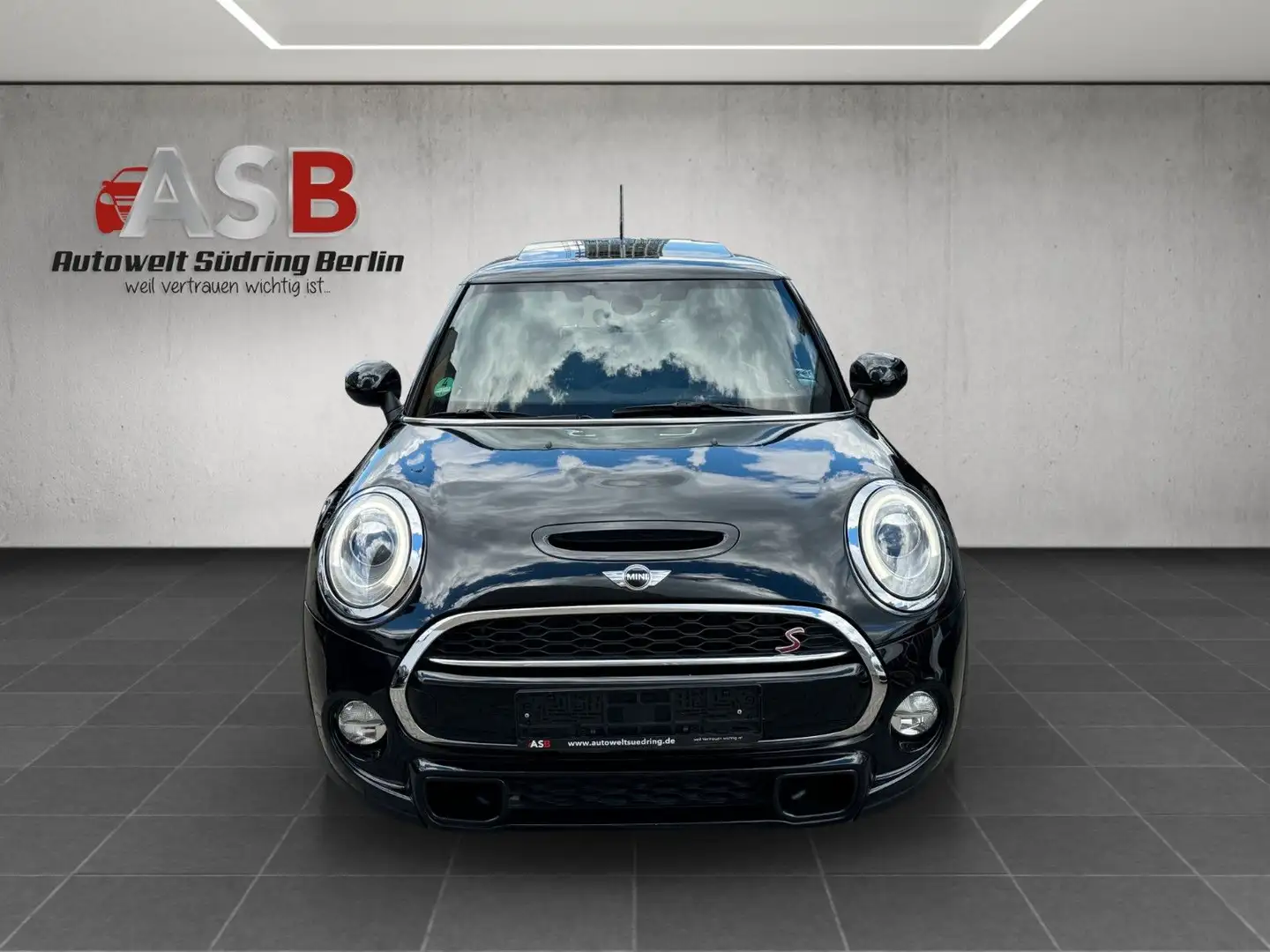 MINI Cooper S Automatik*Pano*Leder*Navi*Xenon*2.Hand Czarny - 2