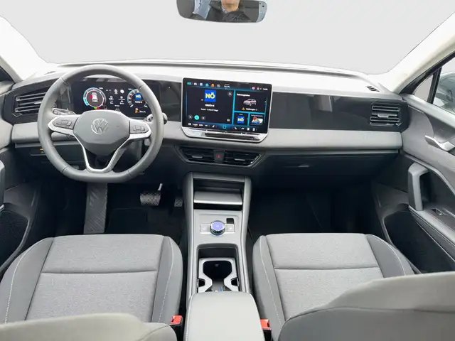 Volkswagen Tiguan view 9