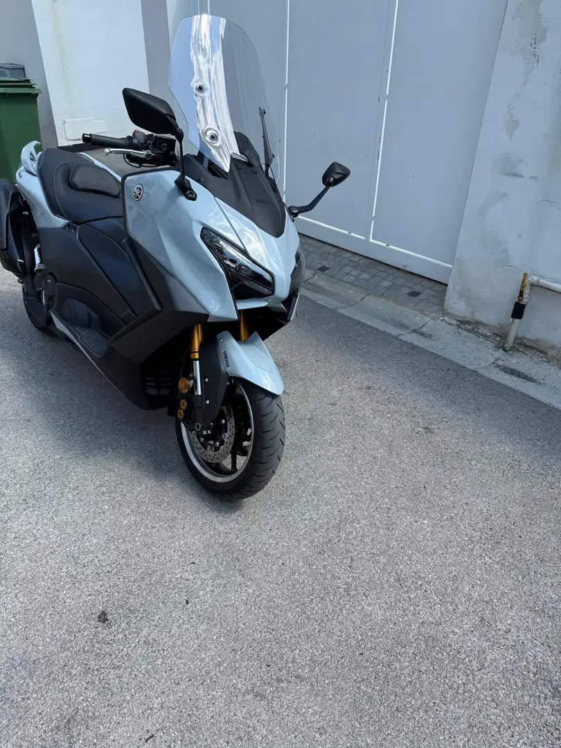 Yamaha TMAX 560 Grigio - 1
