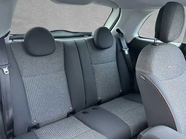 Fiat 500e view 8