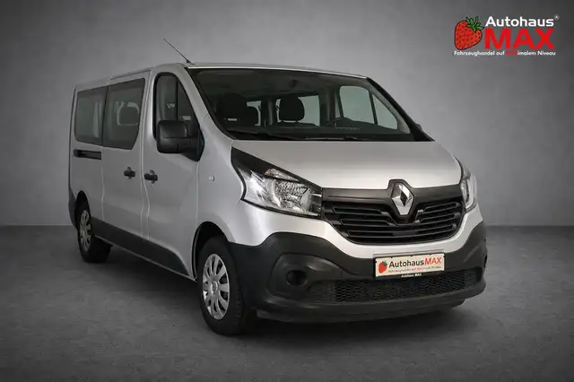 Renault Trafic view 8
