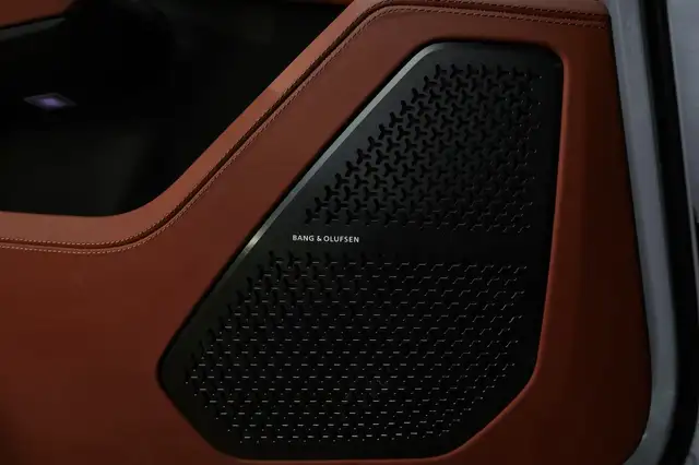 Lamborghini Urus view 15