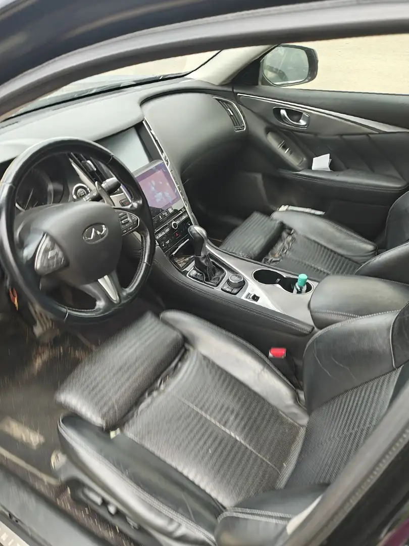 Infiniti Q50 2.2d Sport Tech auto E6 - 2