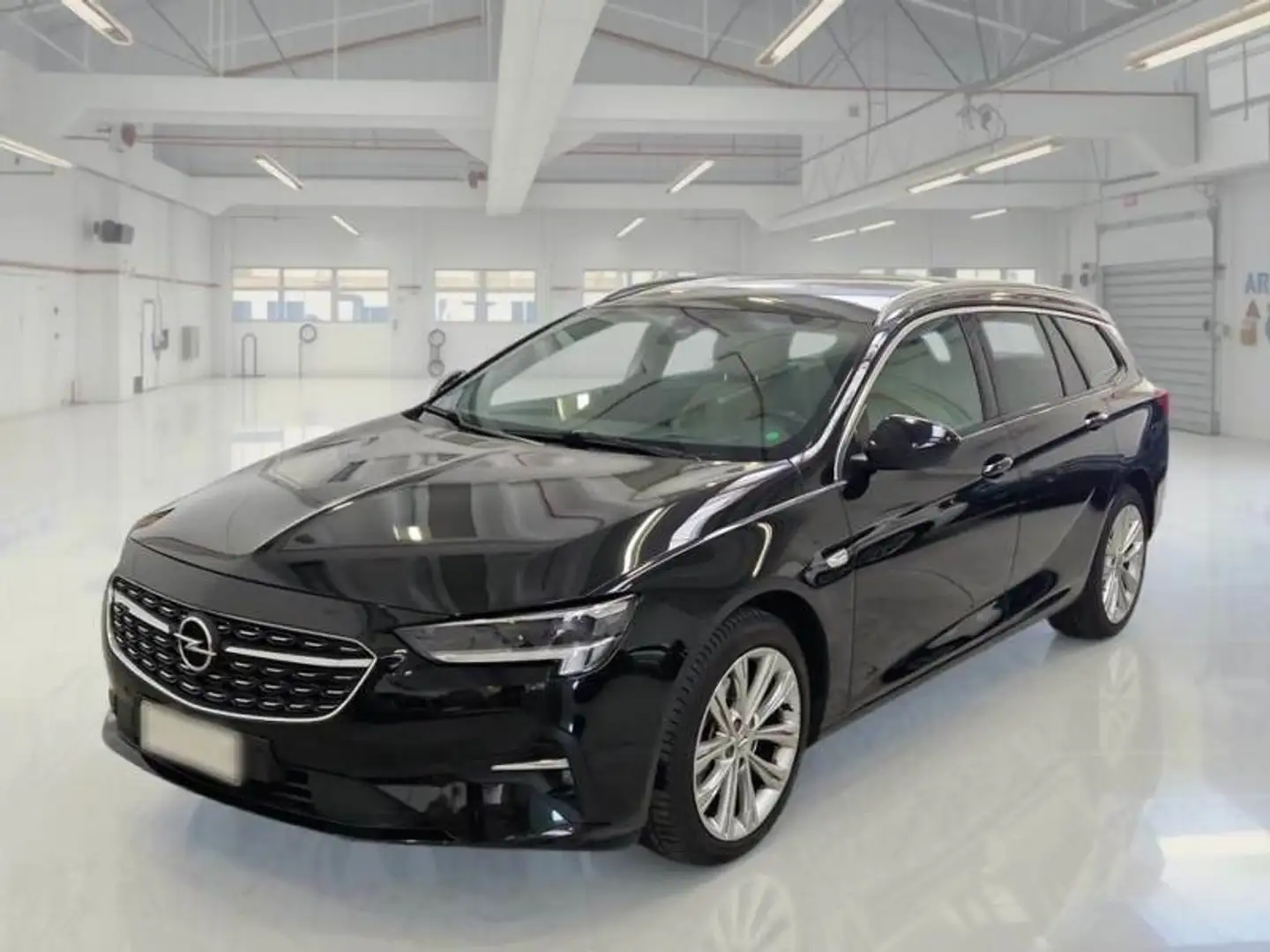 Opel Insignia SPORT TOURER 2.0 CDTI Business Elegance 174cv AT8 - 1