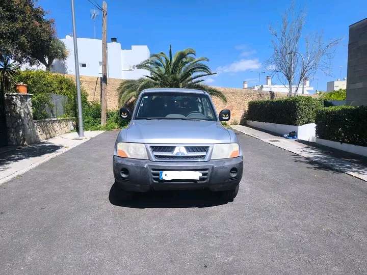 Mitsubishi Montero Montero 3.2 DI-D GLS - foto 1