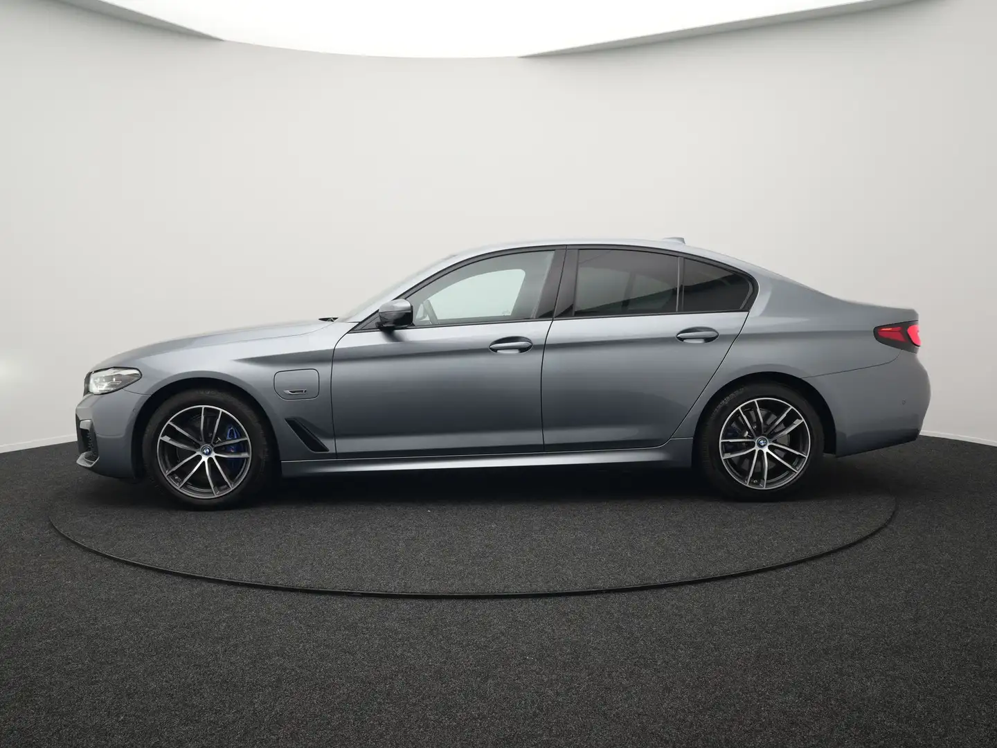 BMW 530 5-serie 530e M Sport LCI Plug In Hybrid | PHEV | H Silber - 2