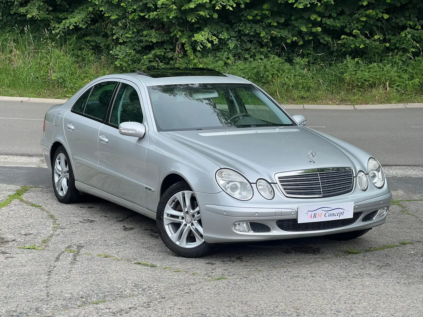 Mercedes-Benz E 200 Kompressor essence Toit ouvrant Garantie 12 Mois - 2