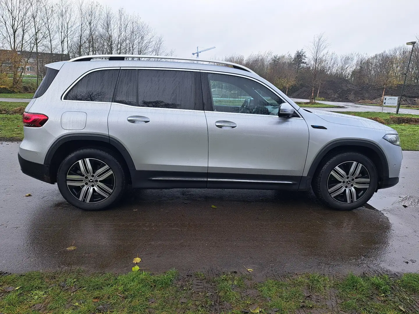 Mercedes-Benz EQB 250 Luxury Line Zilver - 2