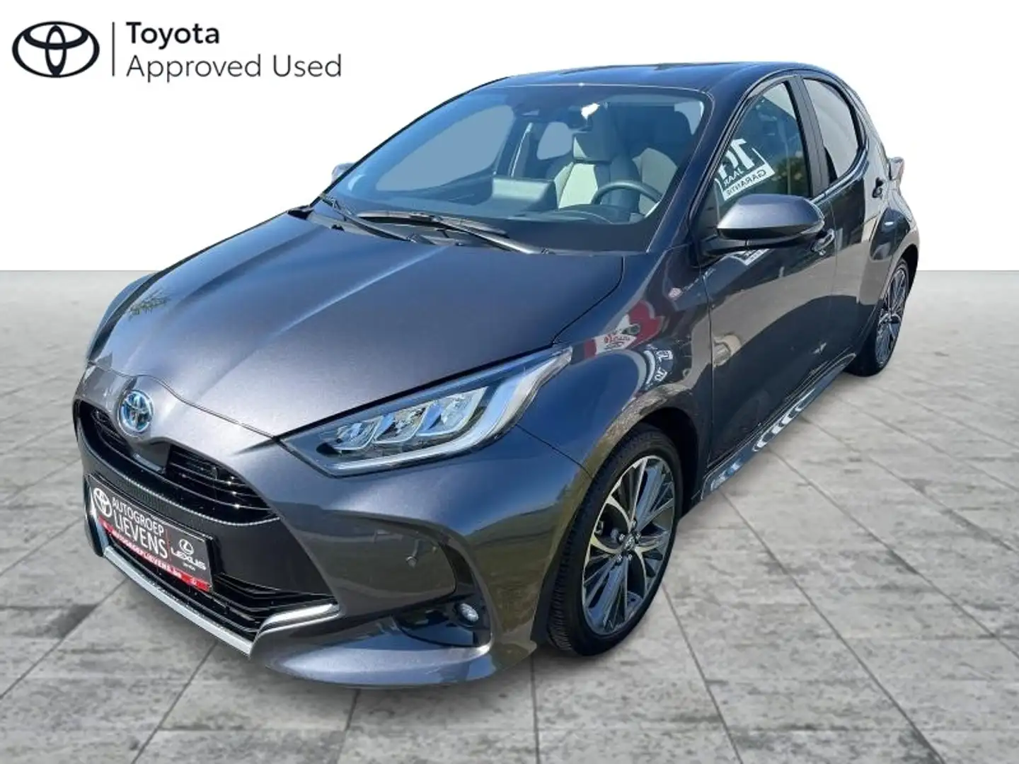 Toyota Yaris Elegant 1.5HYB CVT Gris - 1