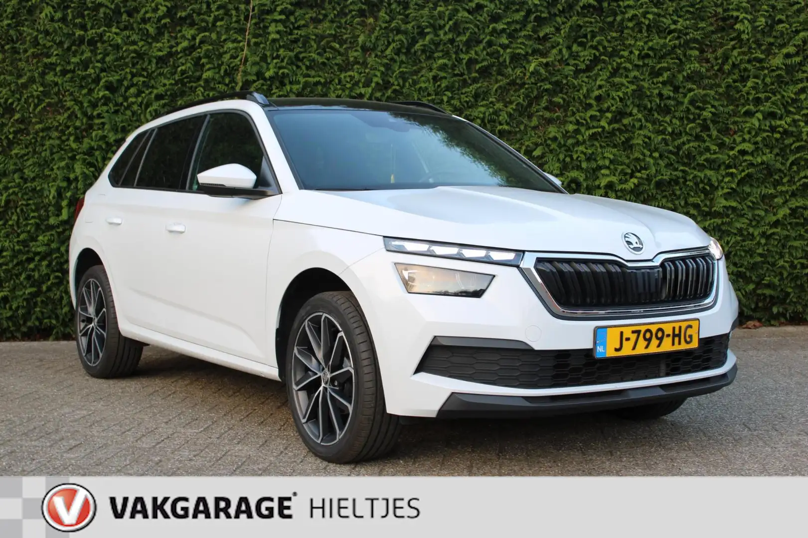 Skoda Kamiq 1.0 TSI Sport Business Pano, digi dash, NAP Wit - 1