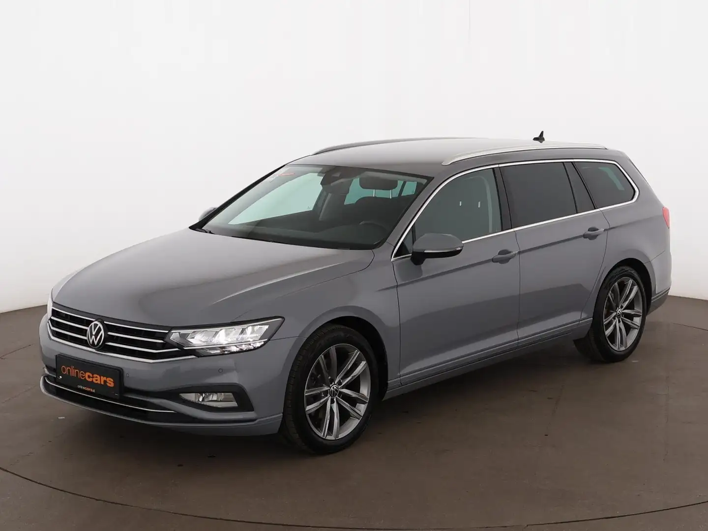 Volkswagen Passat Variant 2.0 TDI Business Aut LED AHK RADAR Grau - 2