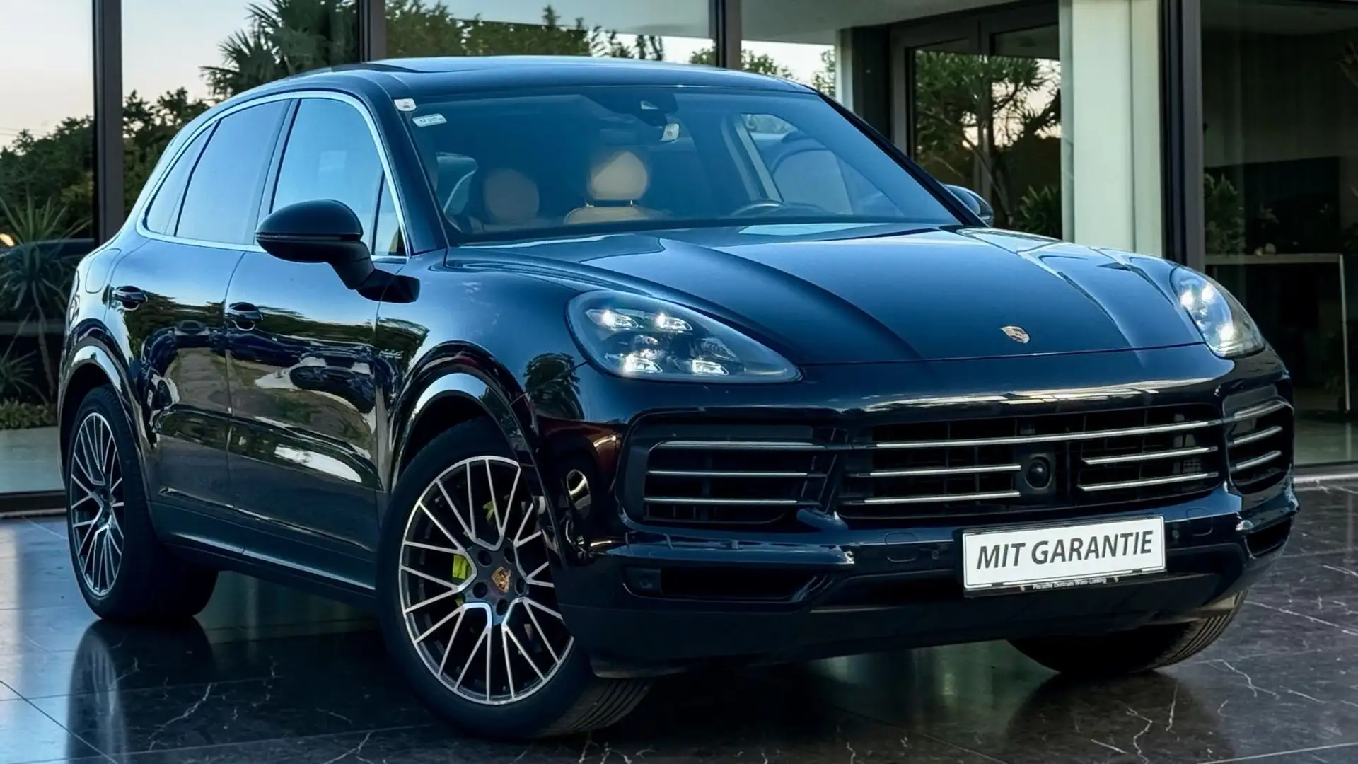 Porsche Cayenne III E-Hybrid *Approved bis 12/2027 +Top-Ausstattu Schwarz - 2