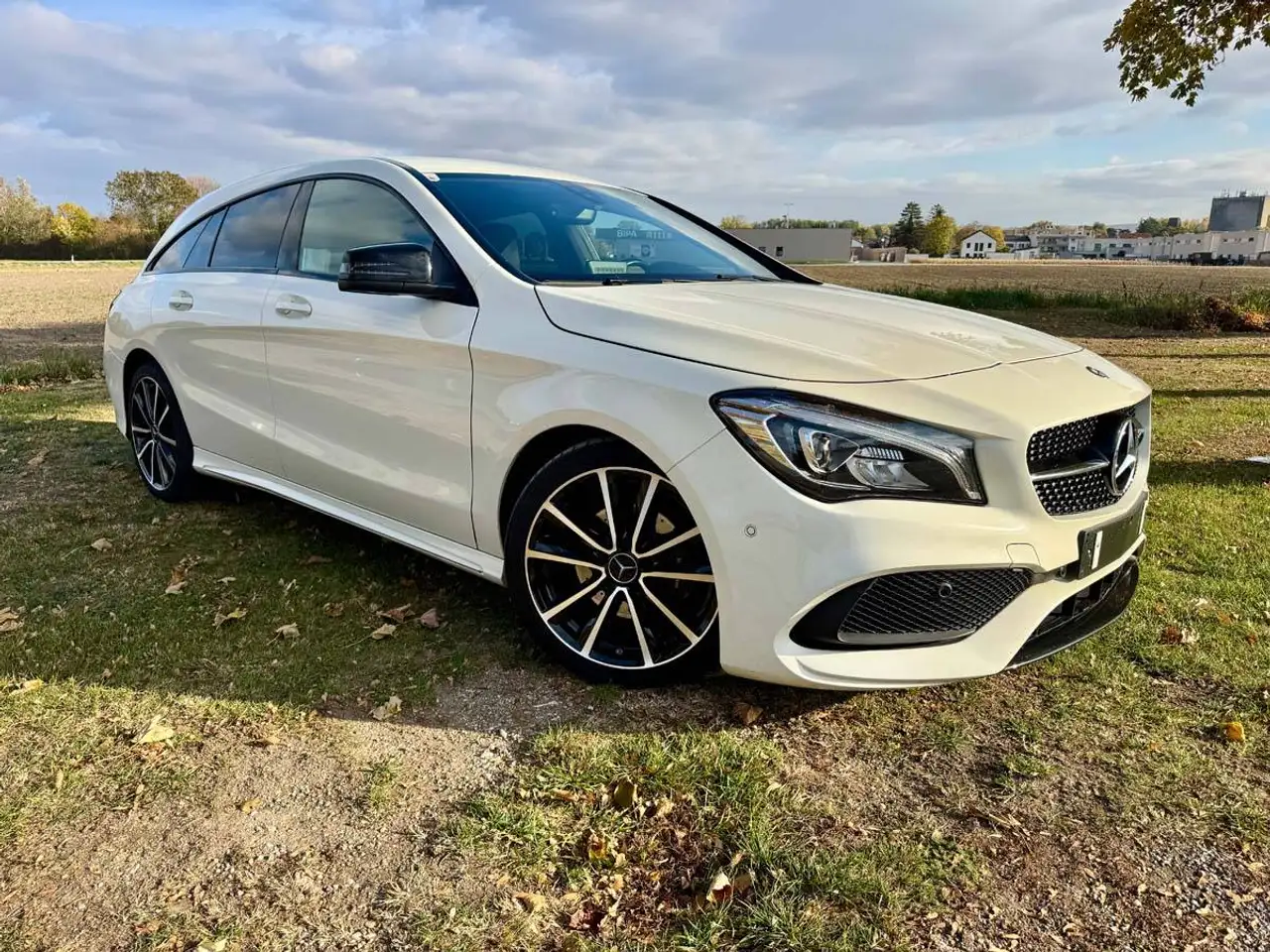 Mercedes-Benz CLA 180