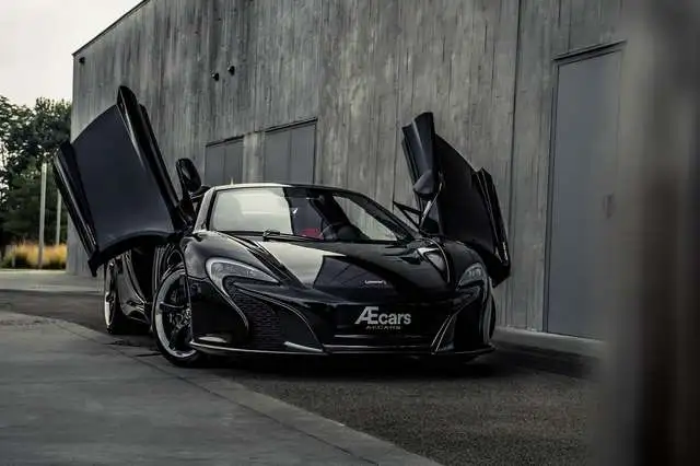 McLaren 650S Spider *** 3.8-V8 / CAN AM EDITION / 1 OF 50 / CARBON ***