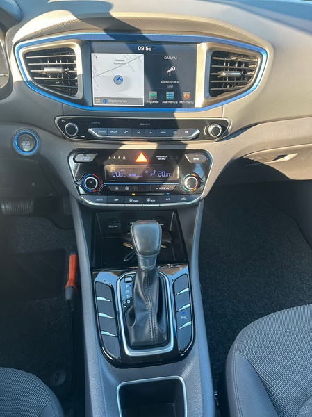 Hyundai IONIQ 1.6 GDi Comfort , hybride , navigatie , camera 47. — photo 11