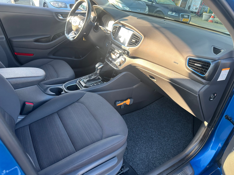Hyundai IONIQ 1.6 GDi Comfort , hybride , navigatie , camera 47. — photo 12