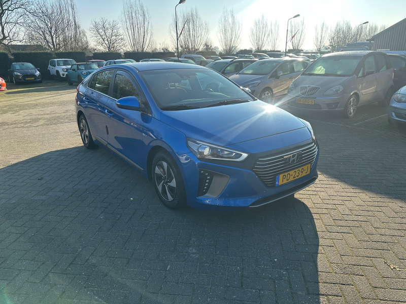 Hyundai IONIQ 1.6 GDi Comfort , hybride , navigatie , camera 47. — photo 2