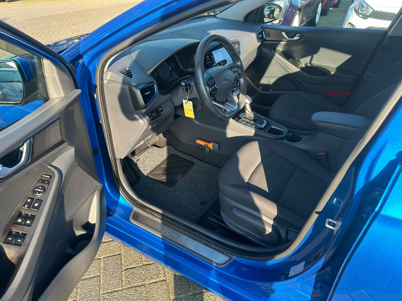 Hyundai IONIQ 1.6 GDi Comfort , hybride , navigatie , camera 47. — photo 8