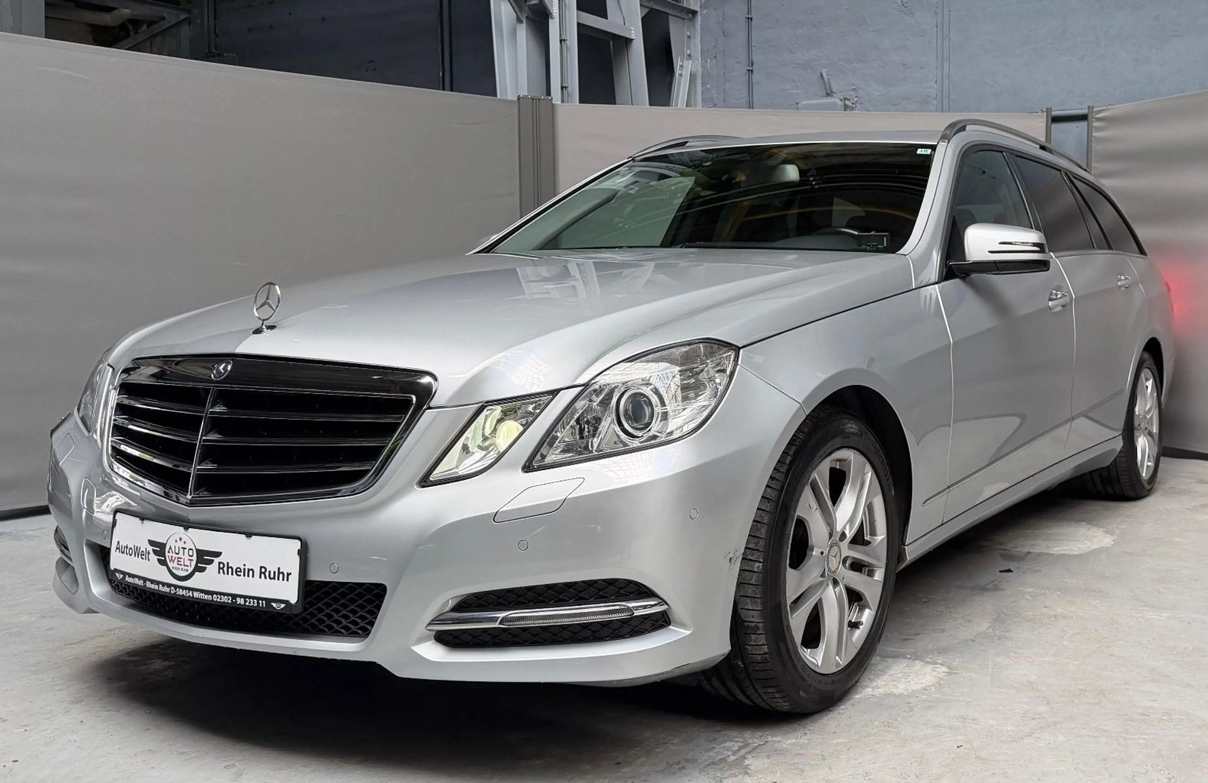Mercedes-Benz E 350 T E 4Matic Keyless-Go Leder Bi-Xenon