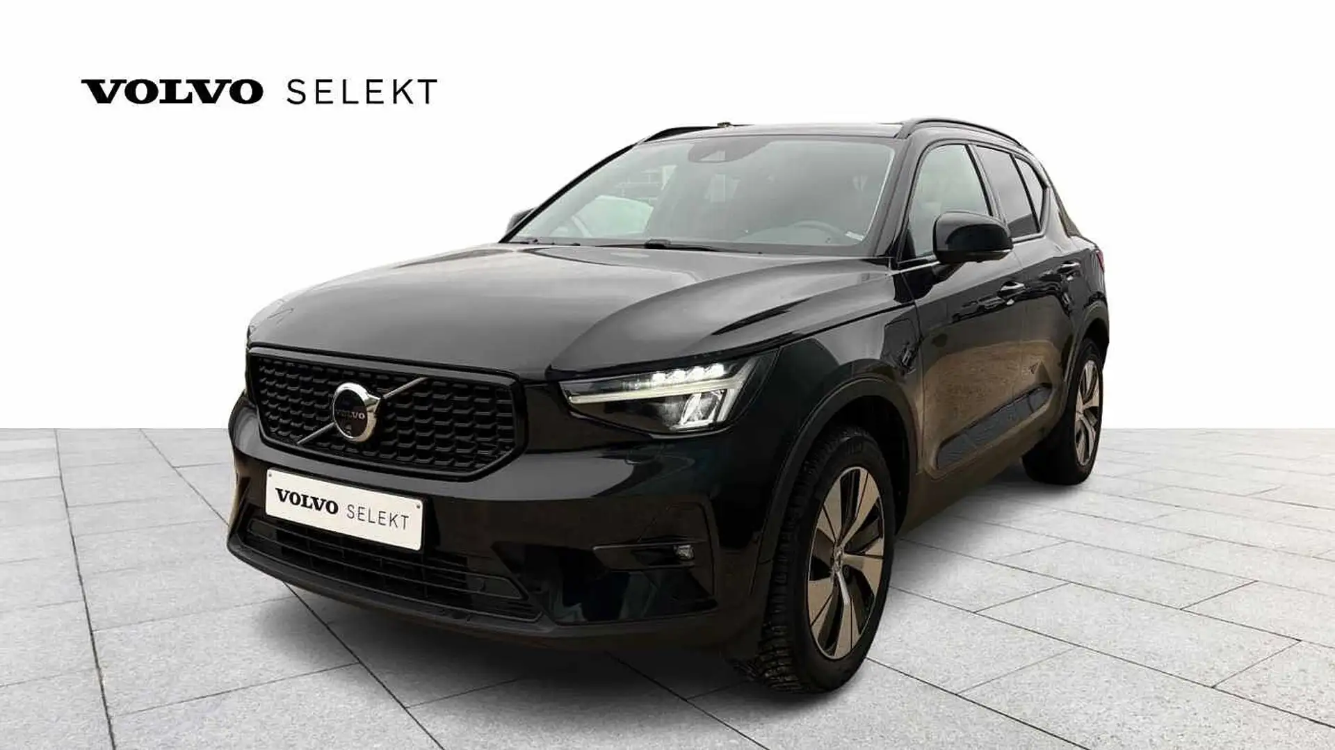 Volvo XC40 Recharge Plus, T4 Plug-in hybrid, Benzine, Dark Noir - 1