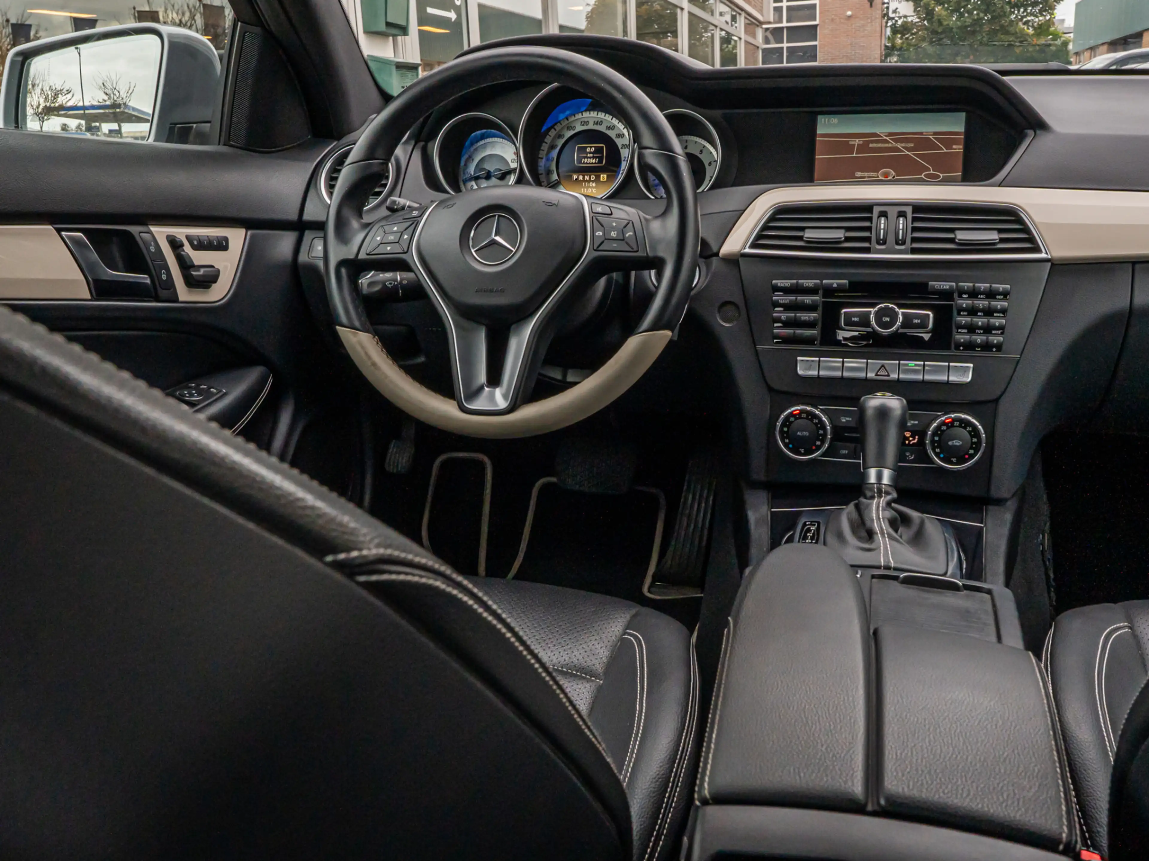 Mercedes-Benz C 350 Coupé ORG NL XENON MEMORY STOEL CRUISE DODEHOEK ST — photo 33