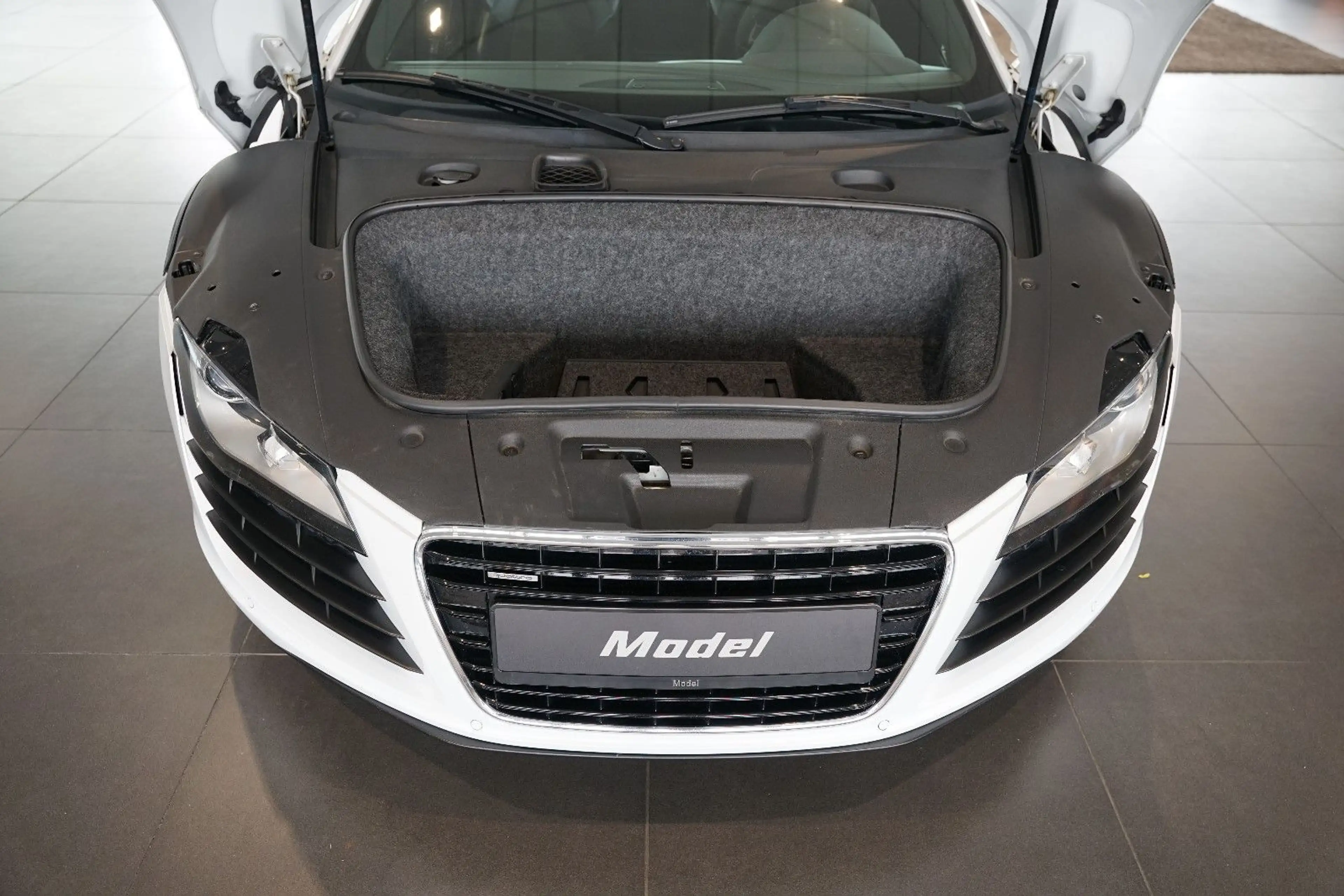 Audi R8 Coupé 4.2 FSI quattro | Schaltgetriebe — photo 5