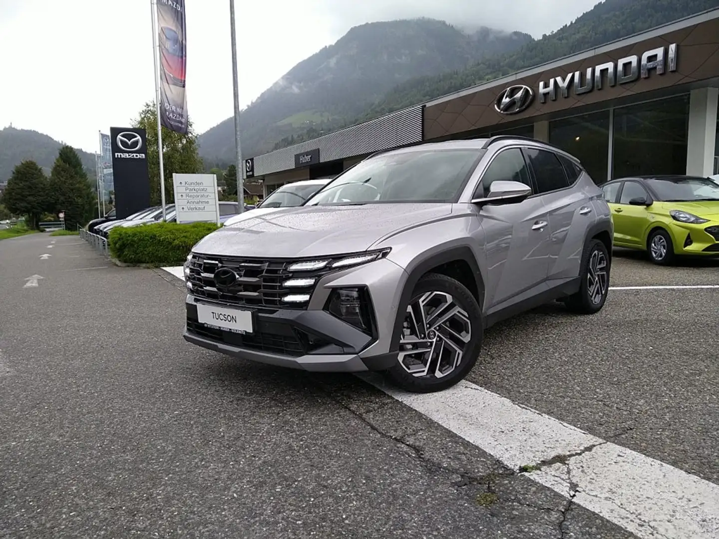 Hyundai TUCSON NX4 Prestige 1,6 T-GDi PHEV 4WD AUTOMATIK Silber - 2