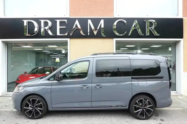 Volkswagen Caddy view 2