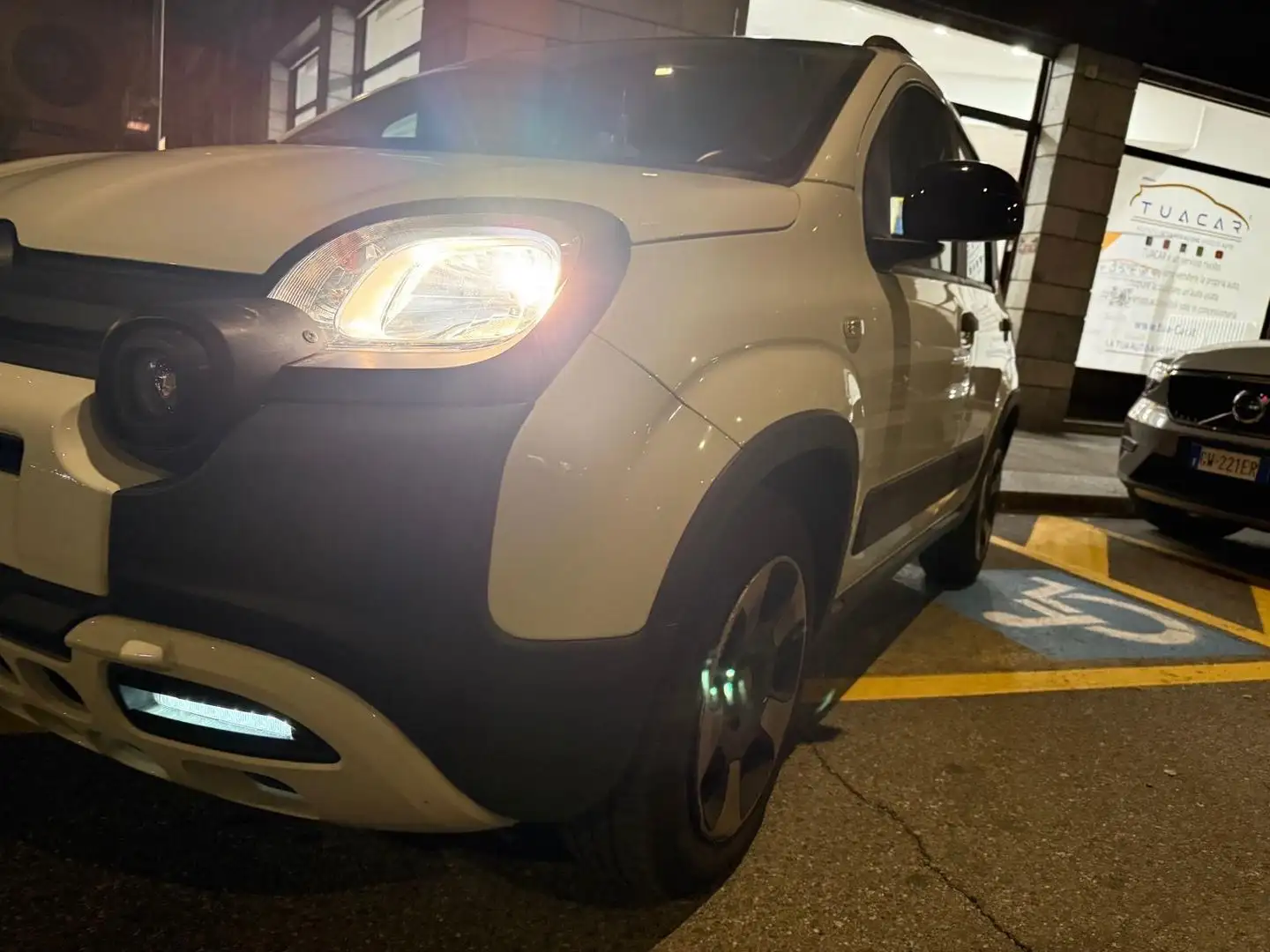 Fiat Panda CITY CROSS 1.0 GSE MHEV Bianco - 2