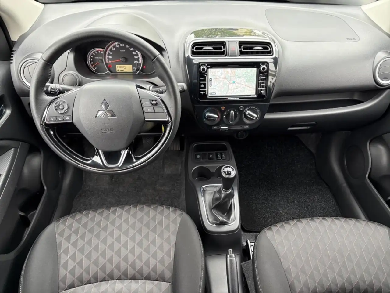 Mitsubishi Space Star Intro Edition+ +NAVI!+Sitzheizung+!, миниатюра 11