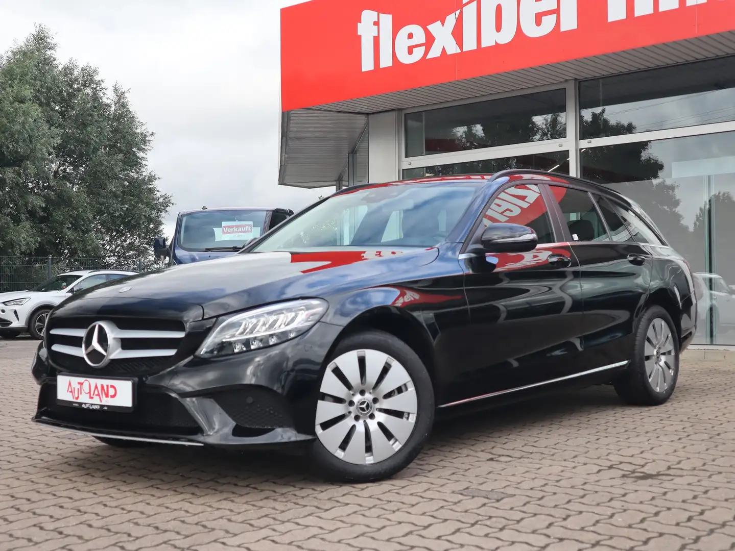 Mercedes-Benz C 220 C220d T 4Matic LED Navi ACC Leder Kamera DAB Noir - 2