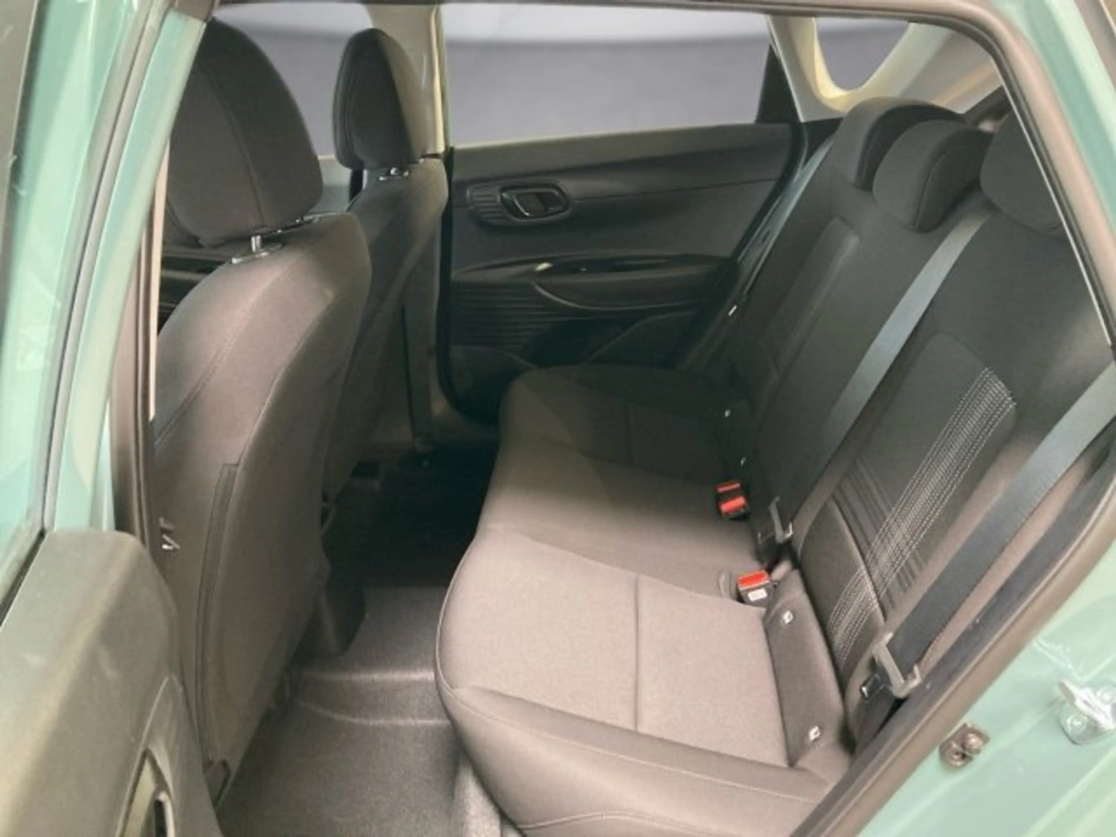 Hyundai BAYON Smart Line 1.0 T-GDI — photo 11