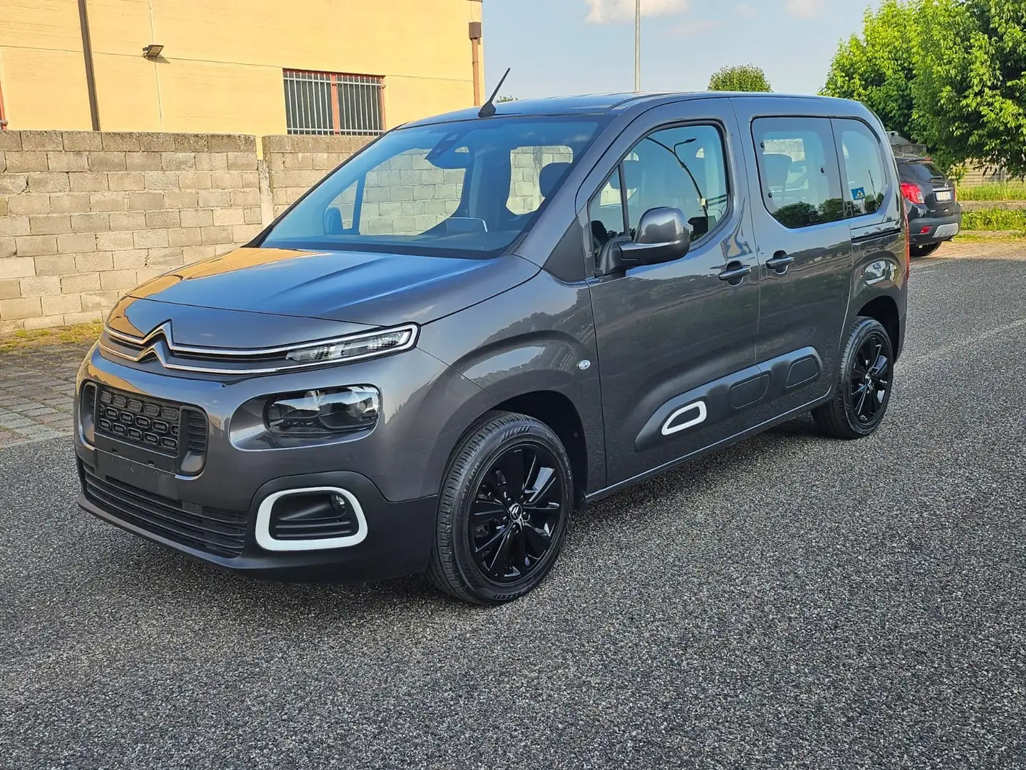 Citroen Berlingo 1.2 puretech XL Feel s&s 110cv - 1