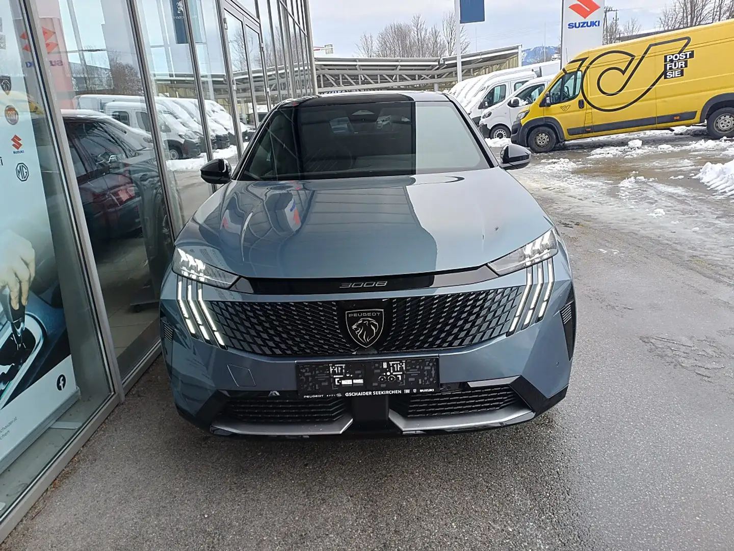 Peugeot 3008 GT Elektro 210 73kWh Blau - 2