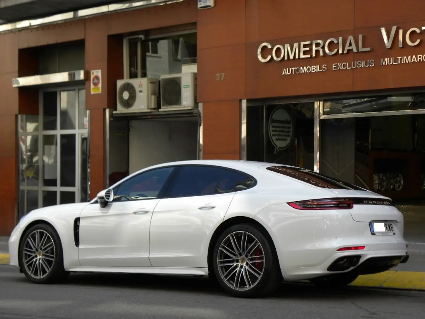 Porsche Panamera 4 Aut. Blanc - 2
