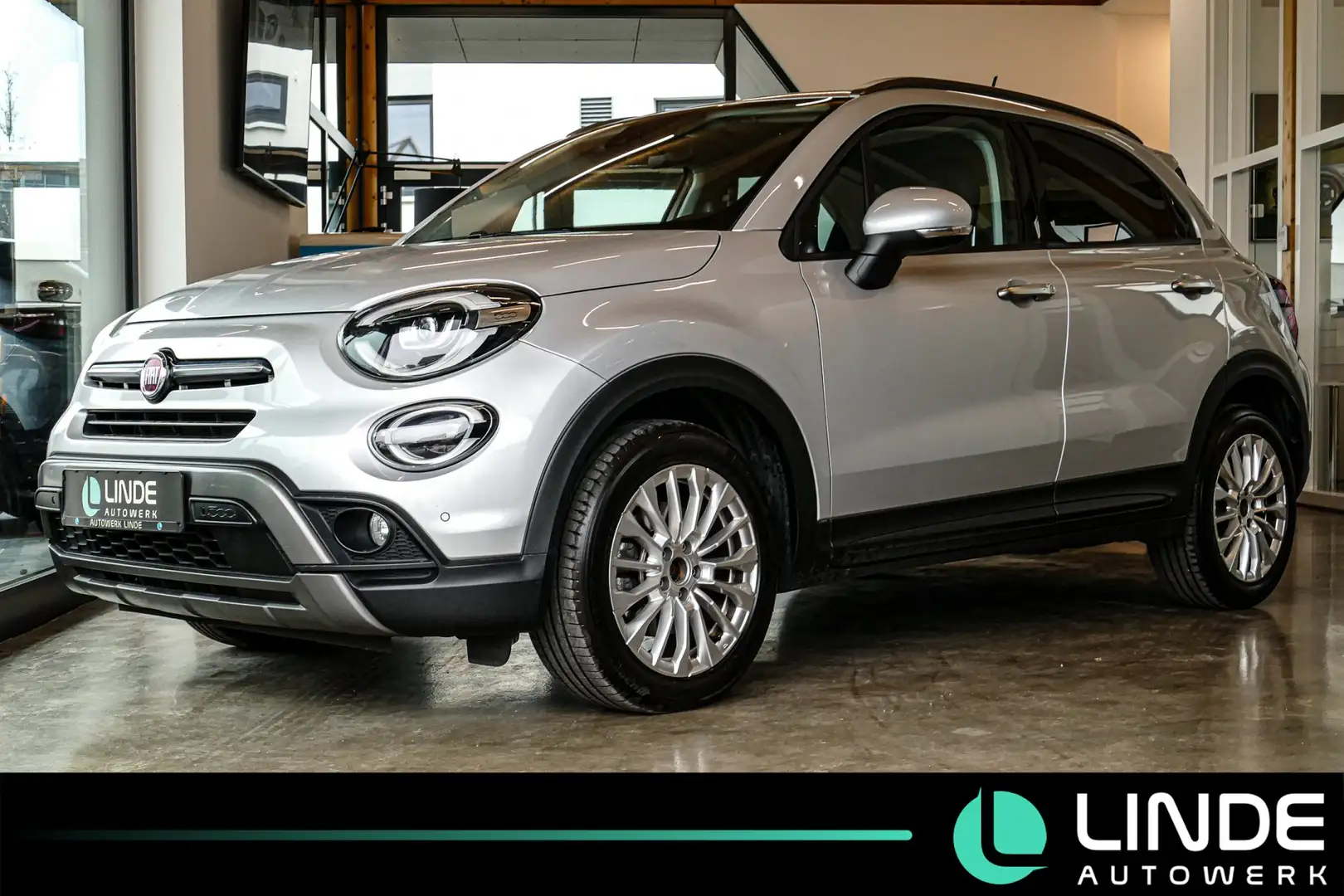 Fiat 500X Cross |LEDER|NAVI|R.KAMERA|SPURH.|17 ALU Silber - 1