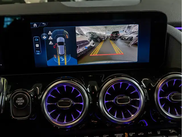 Mercedes-Benz Gla view 14