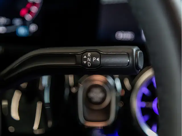Mercedes-Benz Gla view 21