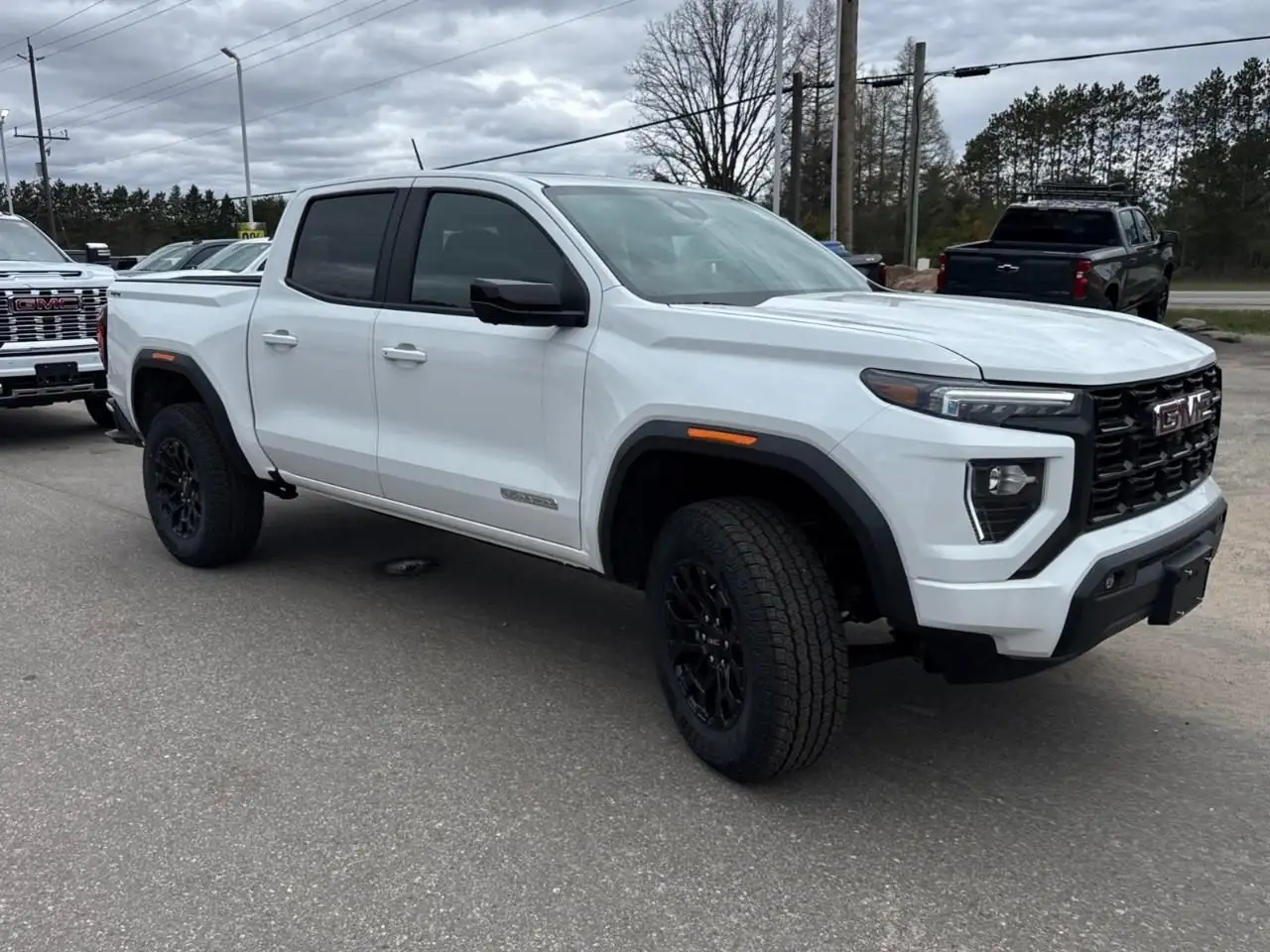 GMC Canyon снимка GMC Canyon
