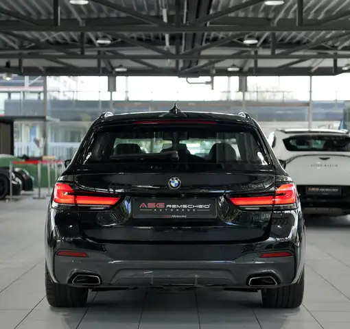BMW M view 9