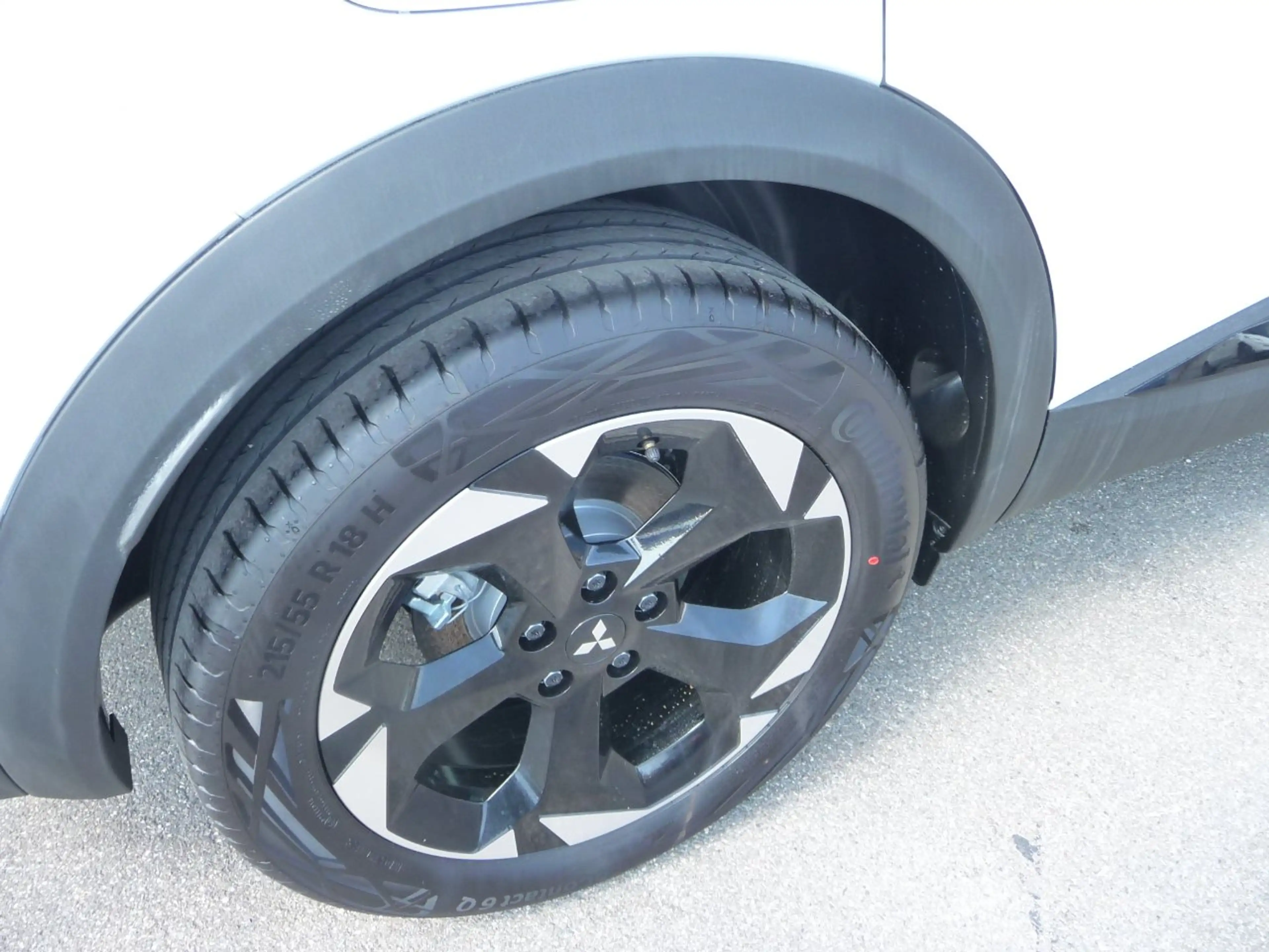 Mitsubishi Grandis Diamant PLUS 1.3 T-Benziner 7-DCT — photo 5