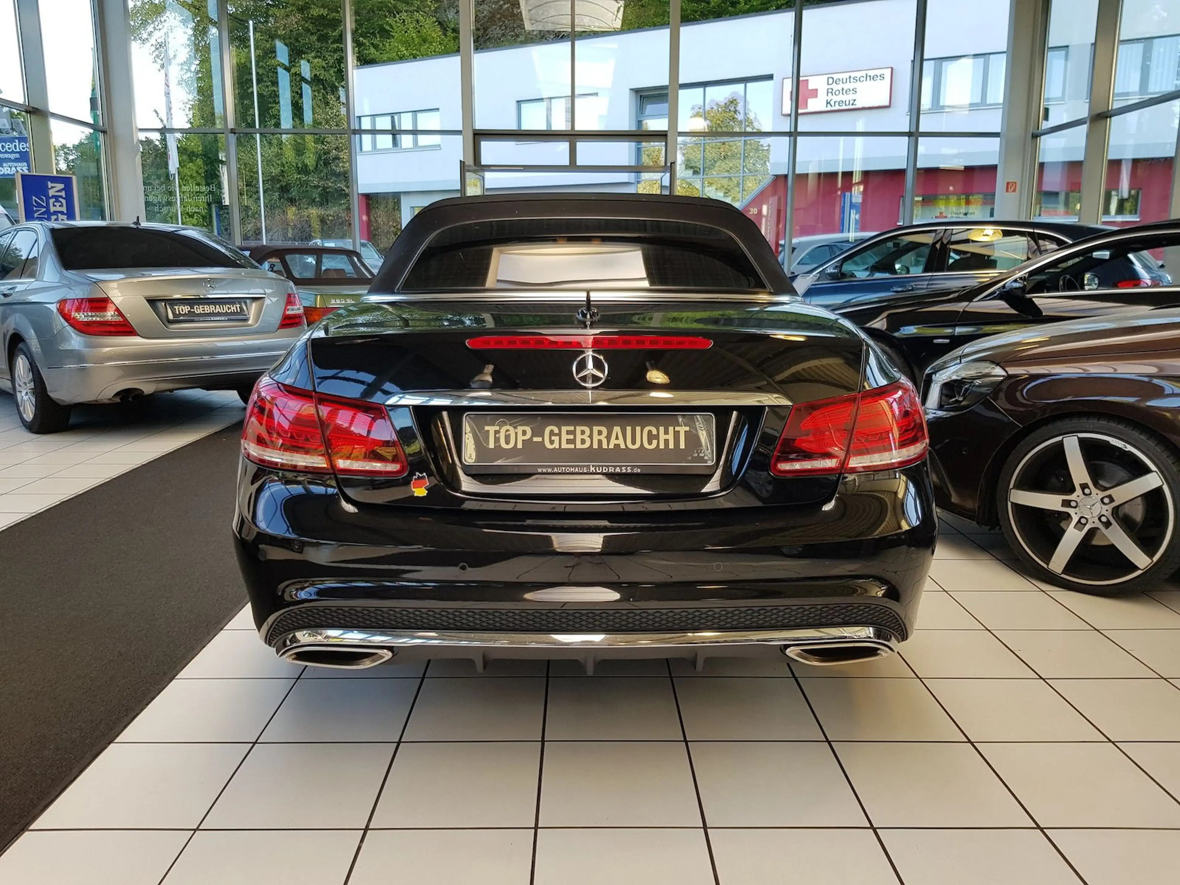 Mercedes-Benz E 250 AMG MULTIBEAM MEMORY TOTW SITZKLIMA SOUND — photo 13