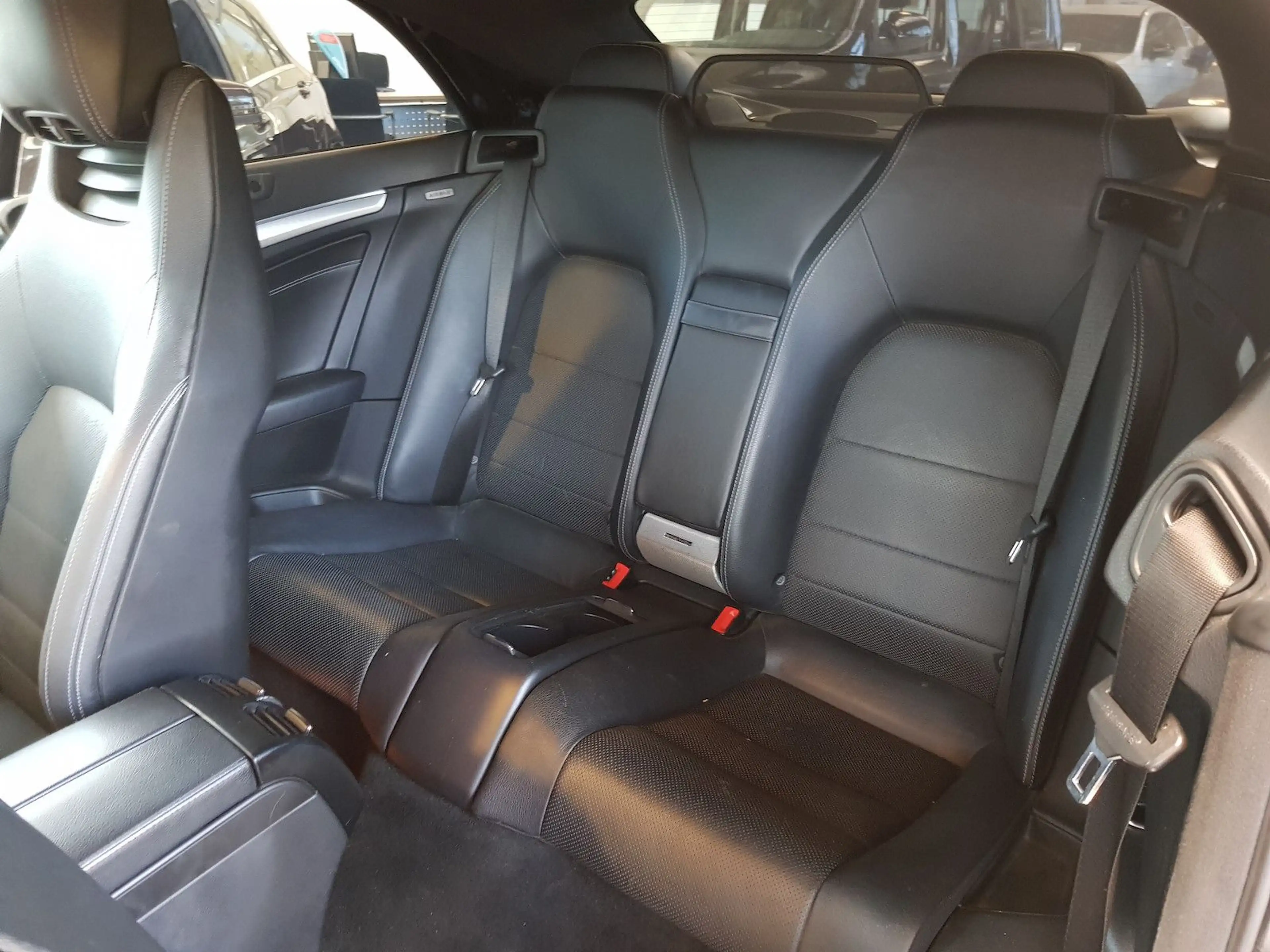 Mercedes-Benz E 250 AMG MULTIBEAM MEMORY TOTW SITZKLIMA SOUND — photo 11