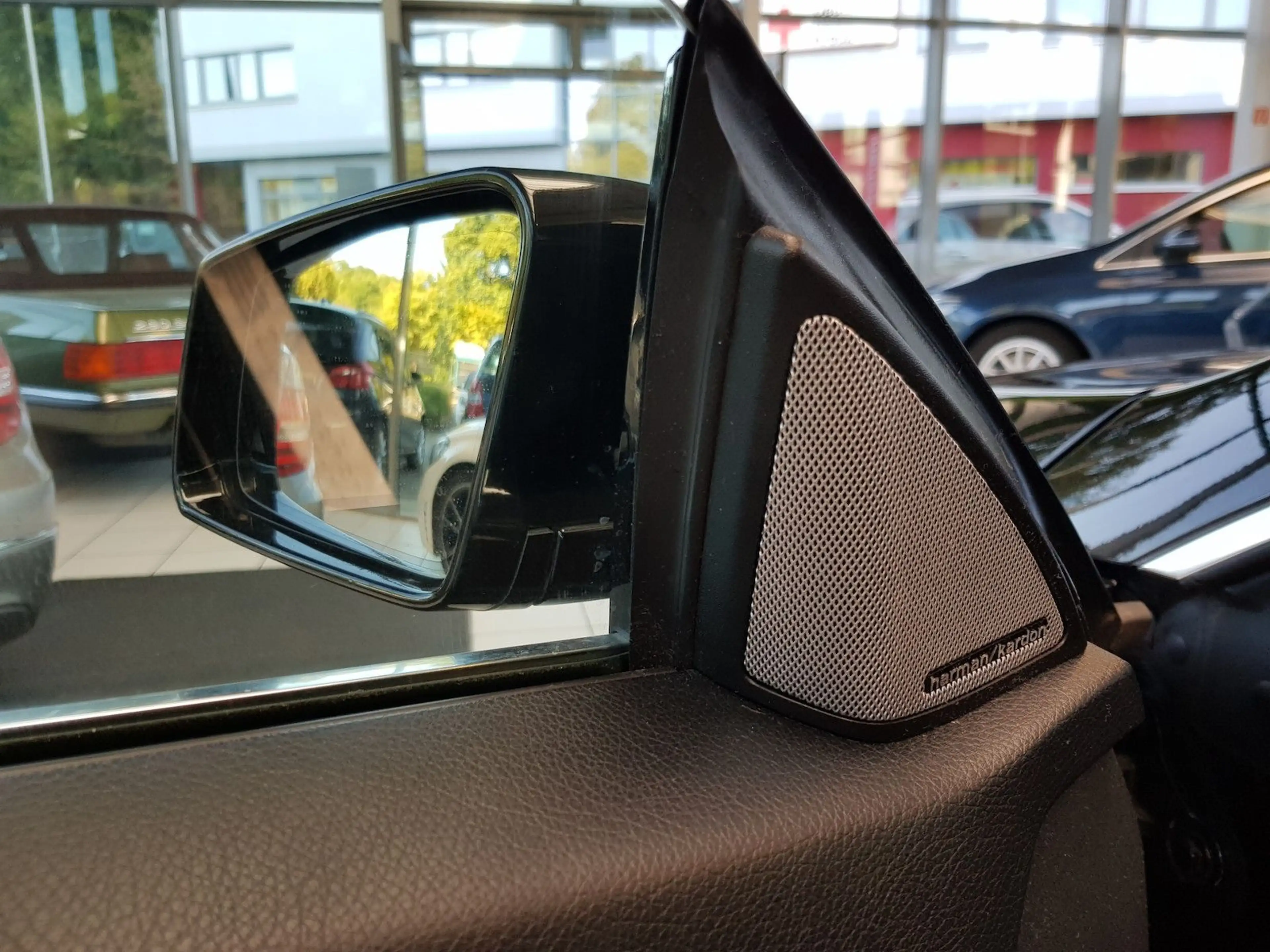 Mercedes-Benz E 250 AMG MULTIBEAM MEMORY TOTW SITZKLIMA SOUND — photo 12