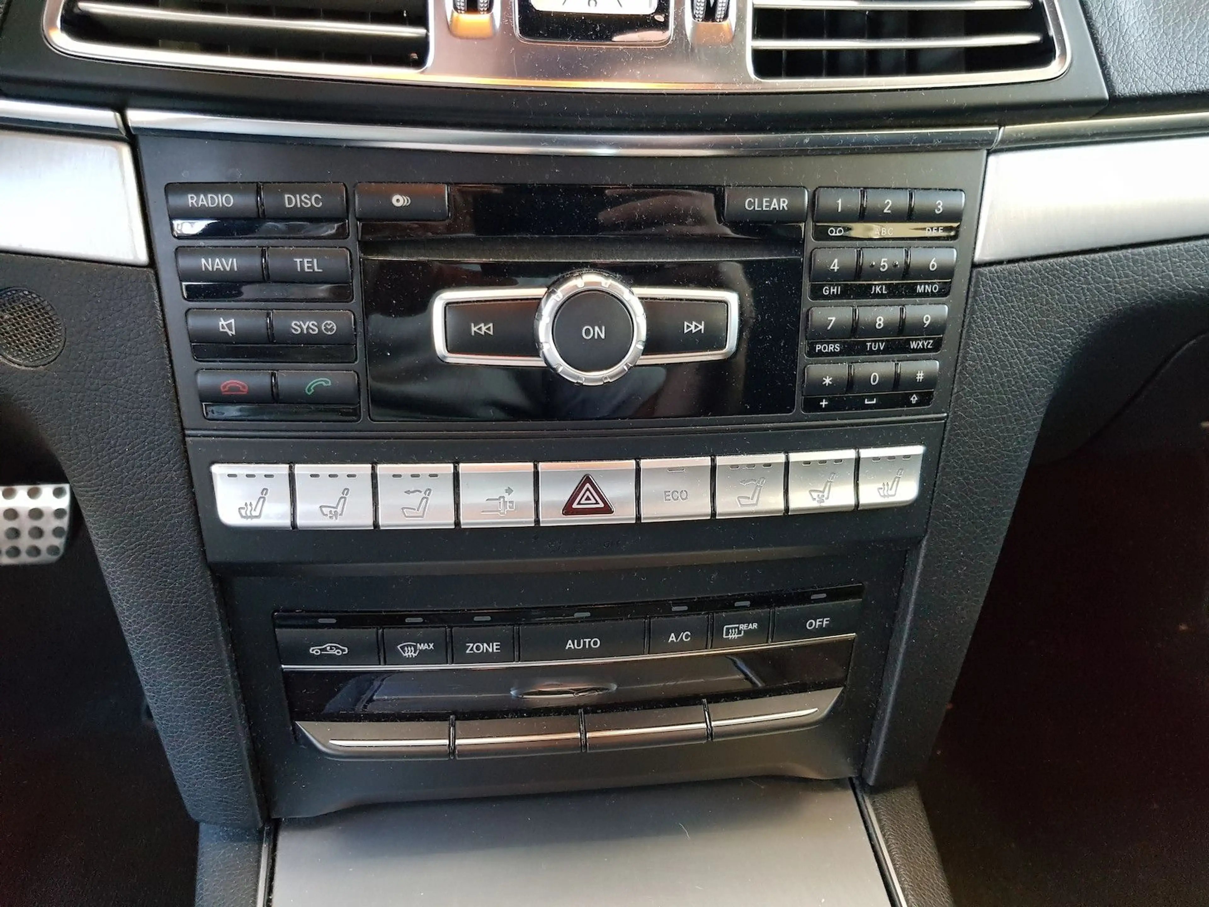 Mercedes-Benz E 250 AMG MULTIBEAM MEMORY TOTW SITZKLIMA SOUND — photo 9